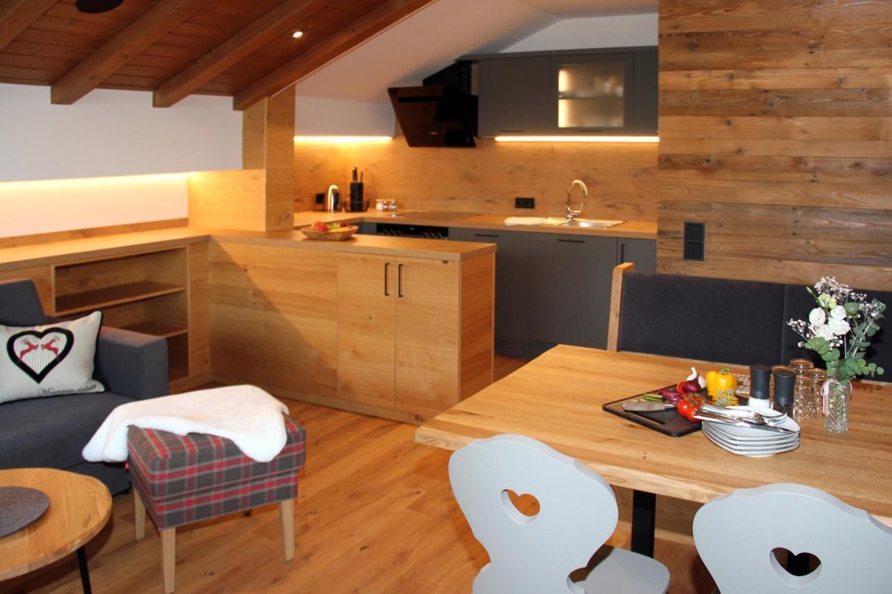 Apartament Bergzauber Wohlfuehlchalets - Skipiste - Private Sauna Bolsterlang