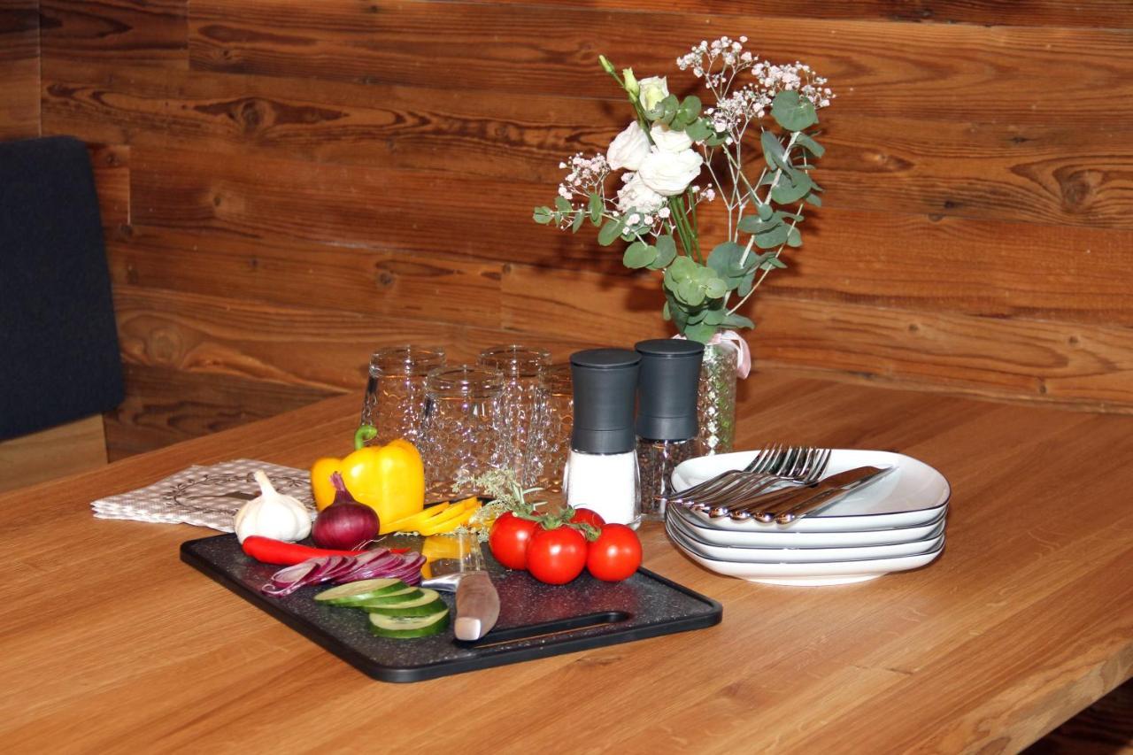 Bergzauber Wohlfuehlchalets - Skipiste - Private Sauna Apartment Bolsterlang