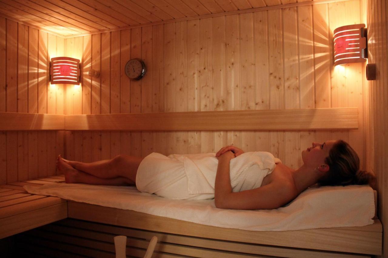 Bergzauber Wohlfuehlchalets - Skipiste - Private Sauna Apartment